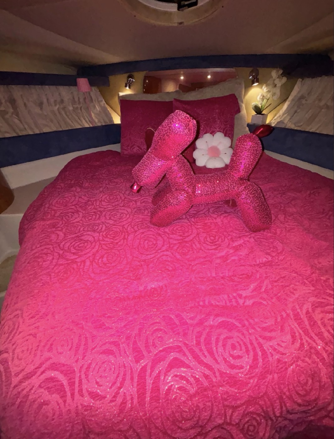 Pink Diamond — frame 7 of 8