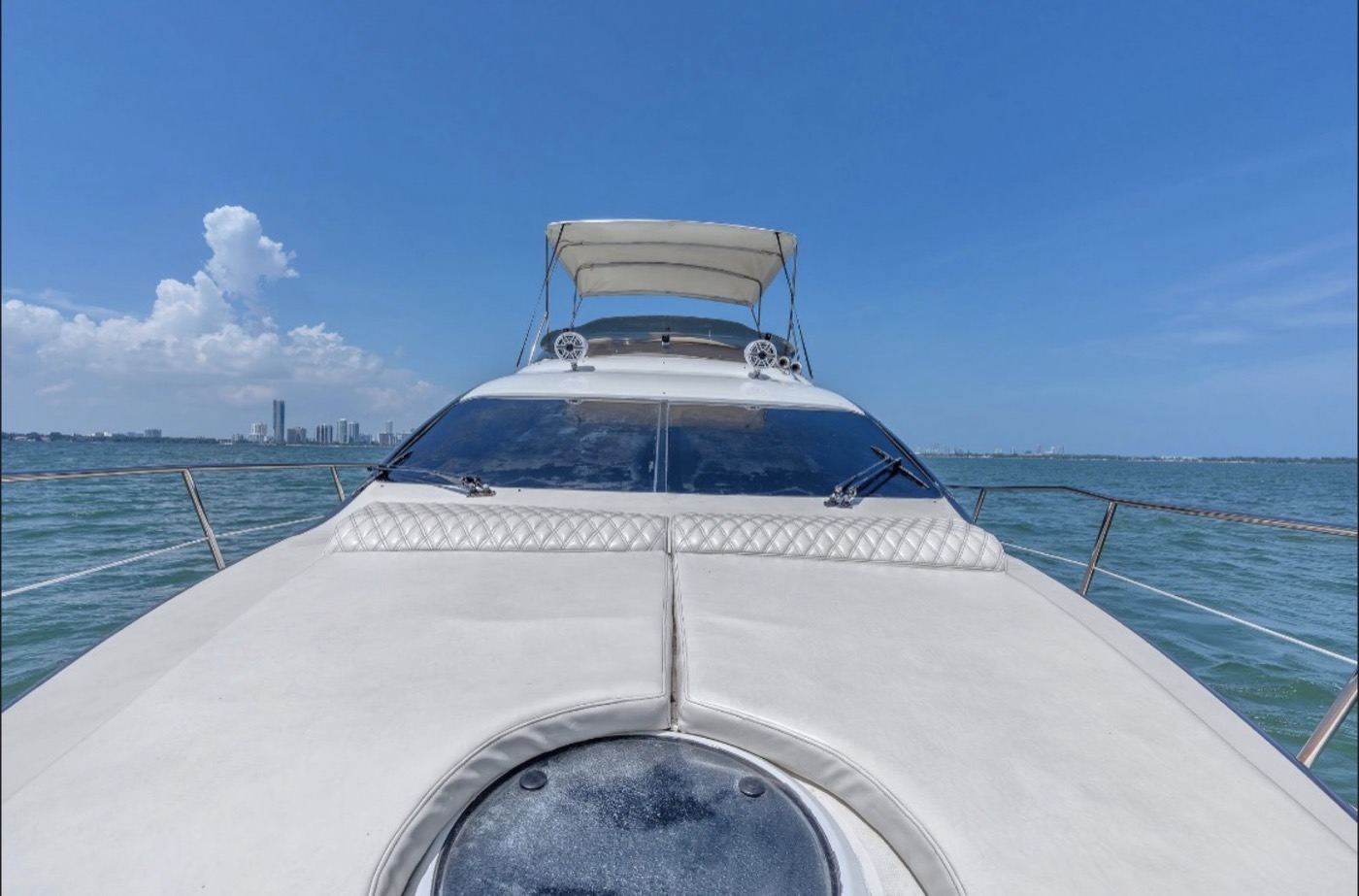 Azimut 50 II — frame 3 of 19