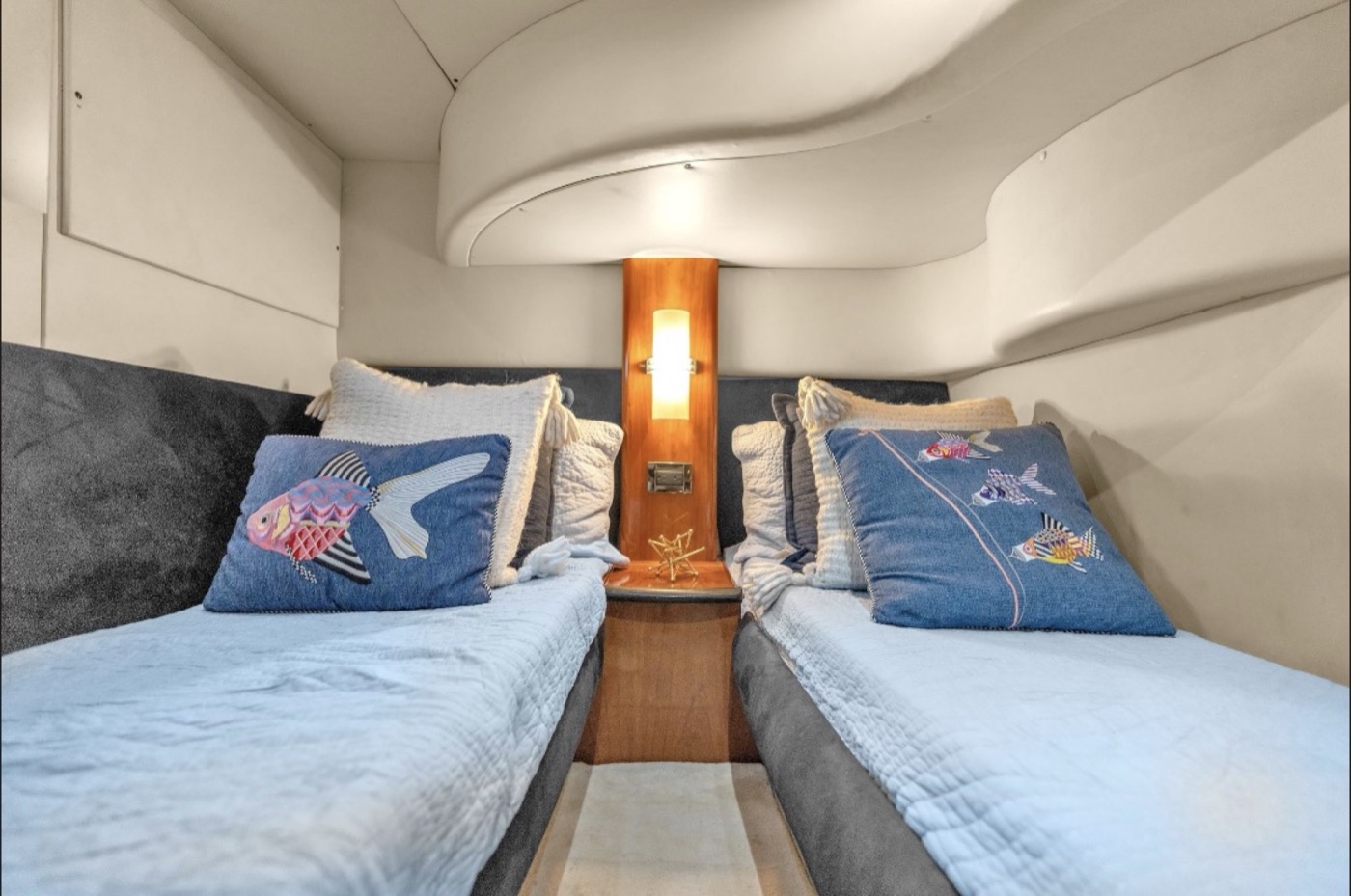 Azimut 50 II — frame 14 of 19