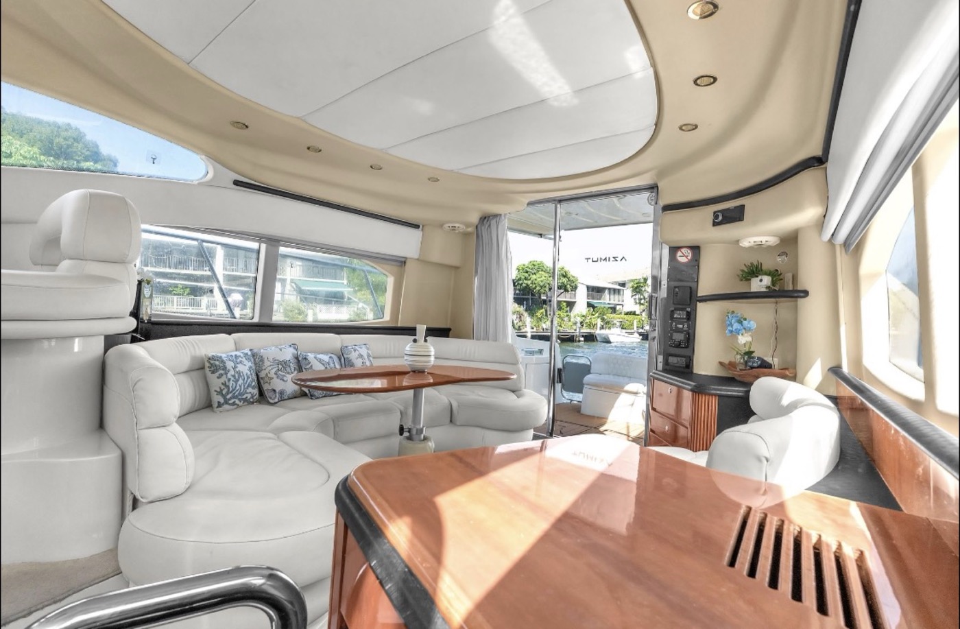 Azimut 50 II — frame 18 of 19