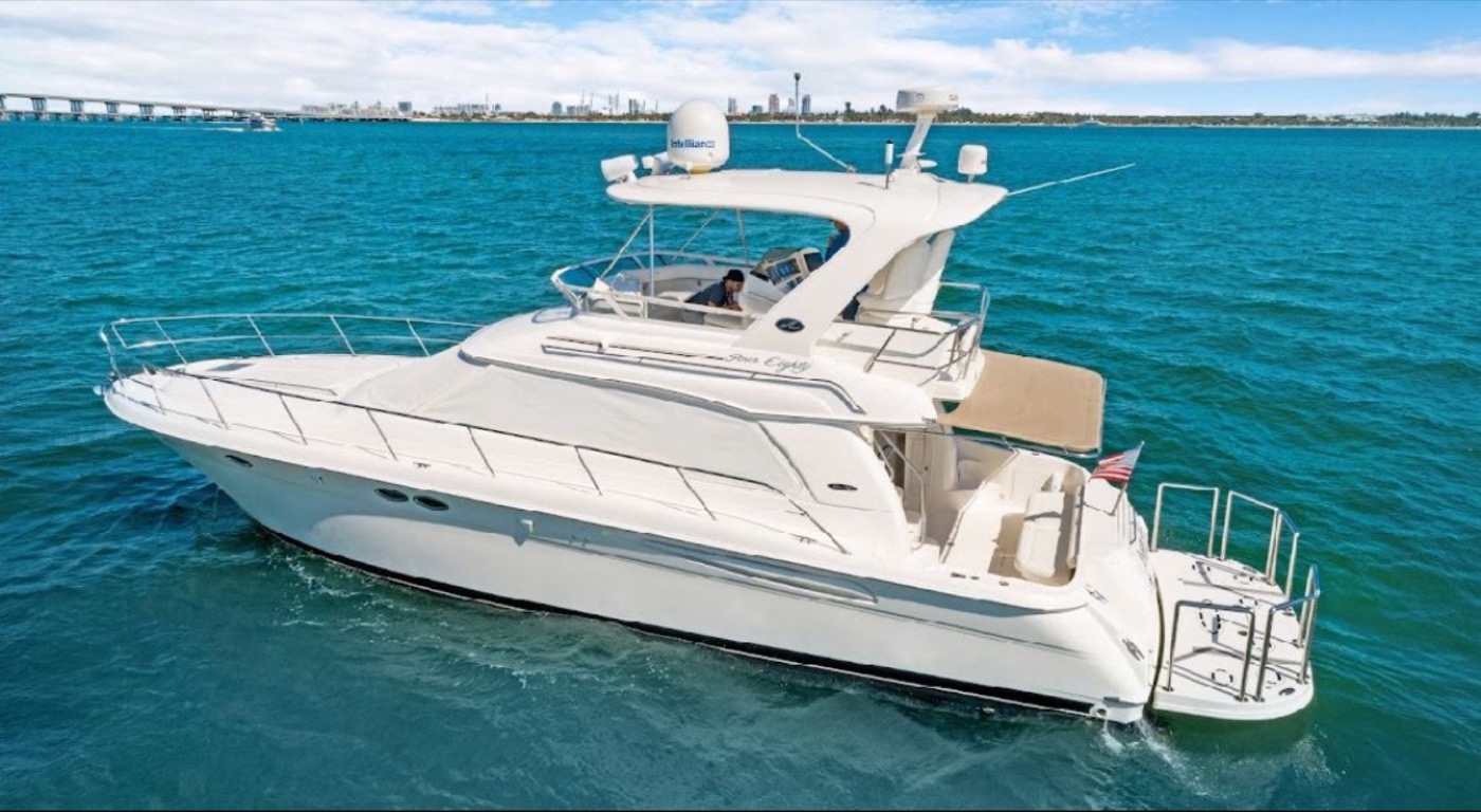 Sea Ray 55 II — frame 3 of 5