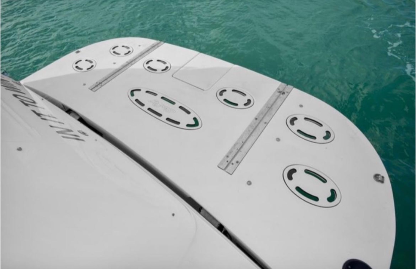 Sea Ray 55 — frame 12 of 20