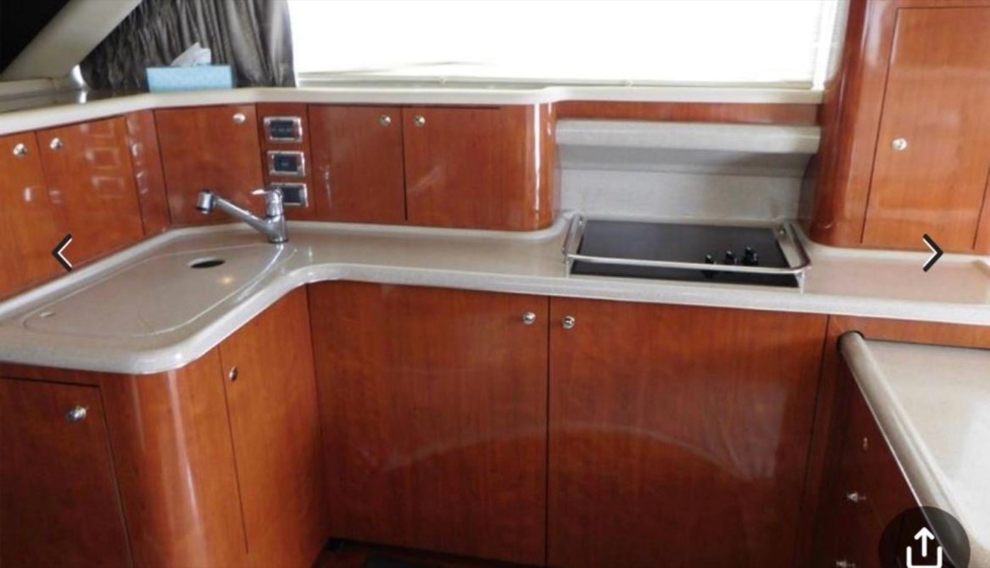Sea Ray 55 — frame 20 of 20
