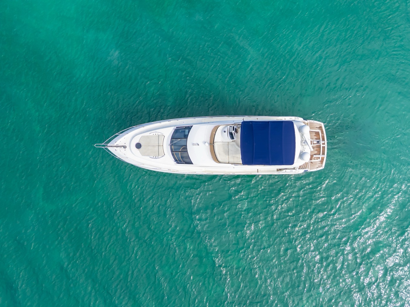 Azimut 70 — frame 2 of 50